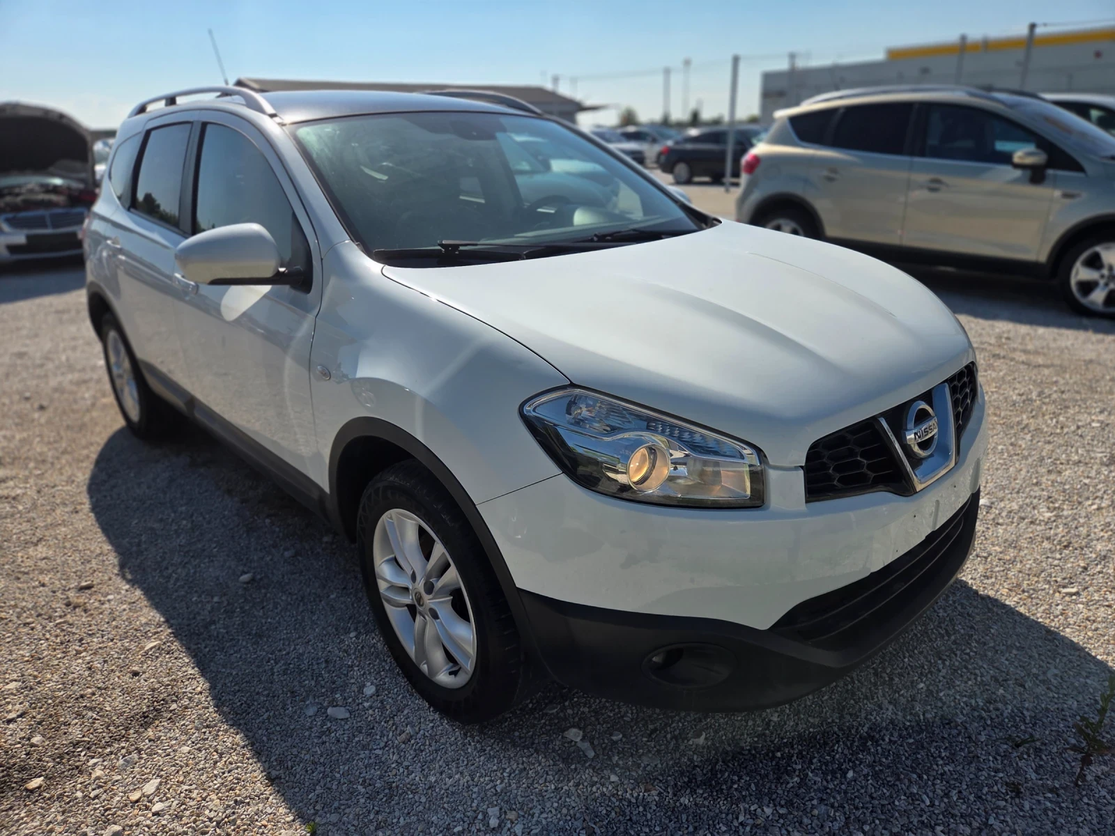 Nissan Qashqai + 2/6+ 1места/ПАНОРАМА, снимка 5 - Автомобили и джипове - 55266336
