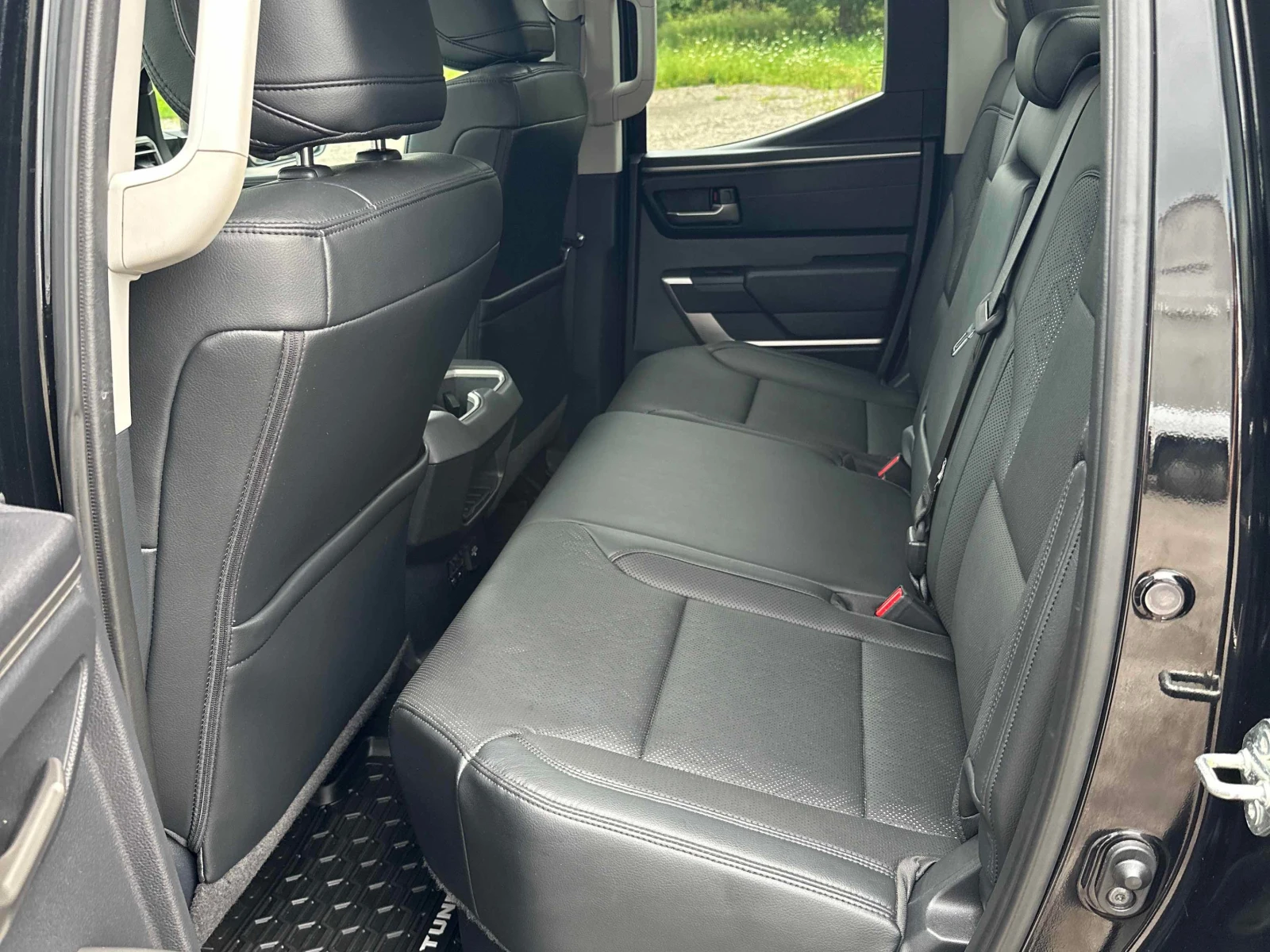 Toyota Tundra Limited | CARFAX | АВТОКРЕДИТ БЕЗ ПЪРВОНАЧАЛНА , снимка 13 - Автомобили и джипове - 55955499
