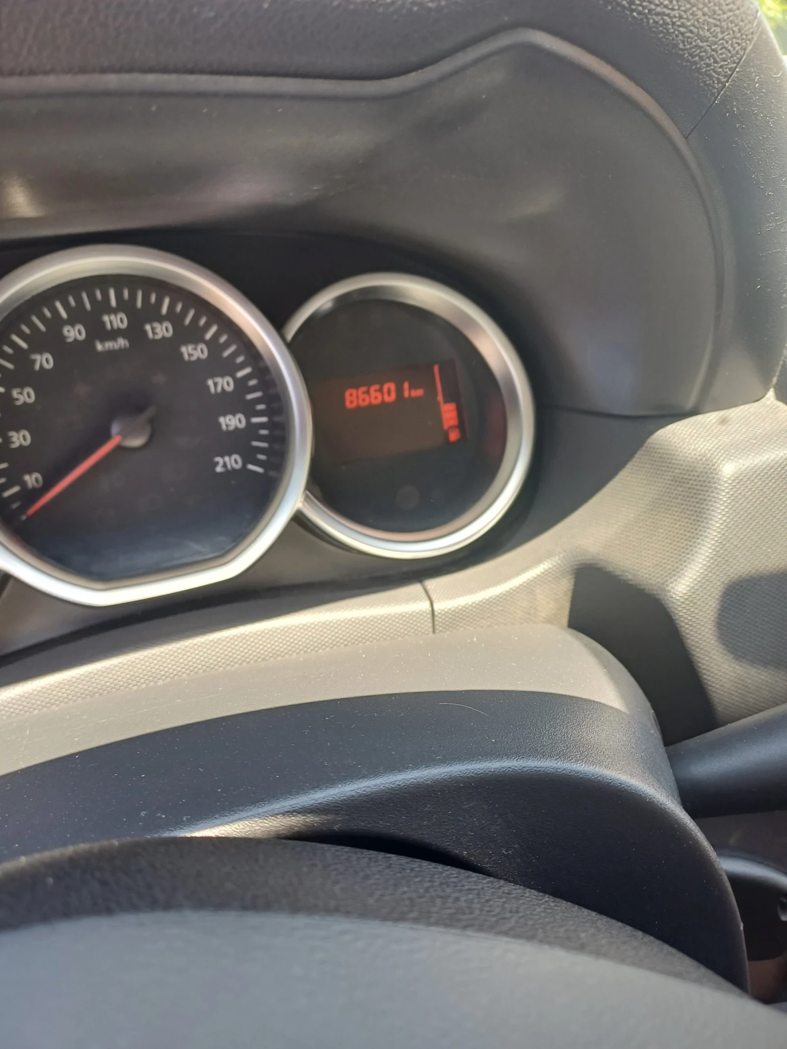 Dacia Duster, снимка 5 - Автомобили и джипове - 56094031