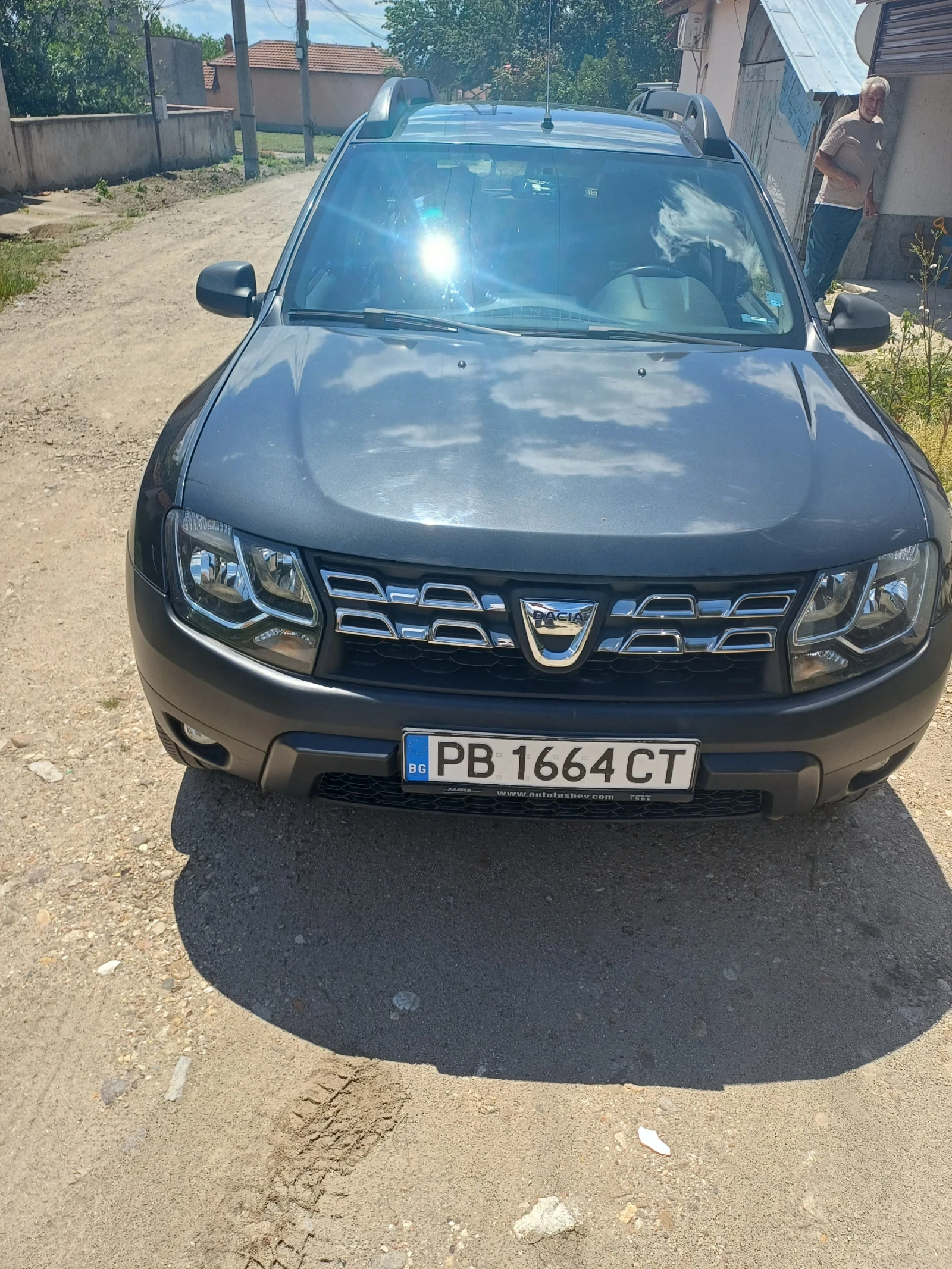Dacia Duster, снимка 11 - Автомобили и джипове - 56094031
