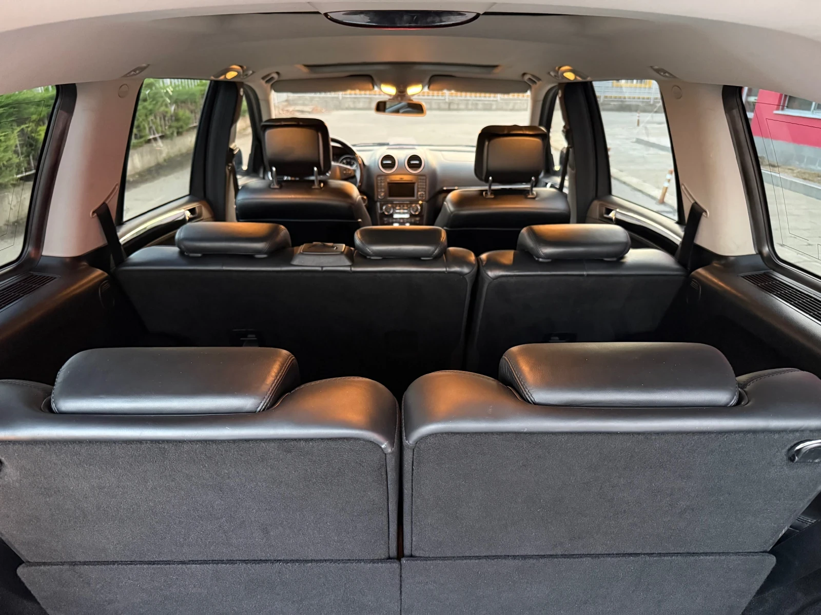 Mercedes-Benz GL 450 AMG LINE 7 МЕСТЕН, снимка 8 - Автомобили и джипове - 56281104
