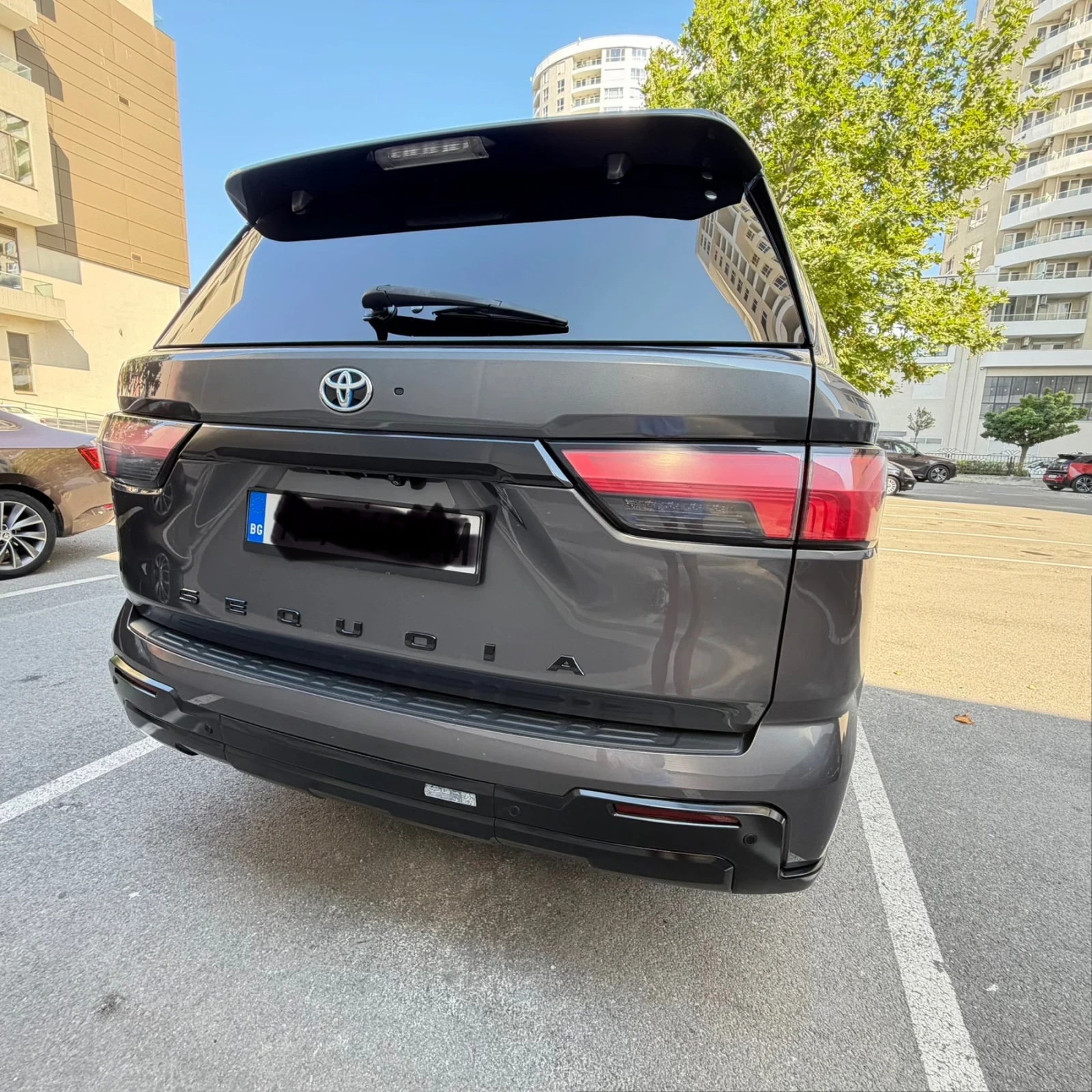 Toyota Sequoia, снимка 14 - Автомобили и джипове - 56341013