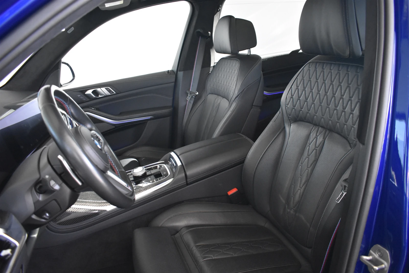 BMW X7 M60i xDrive, снимка 6 - Автомобили и джипове - 56636394