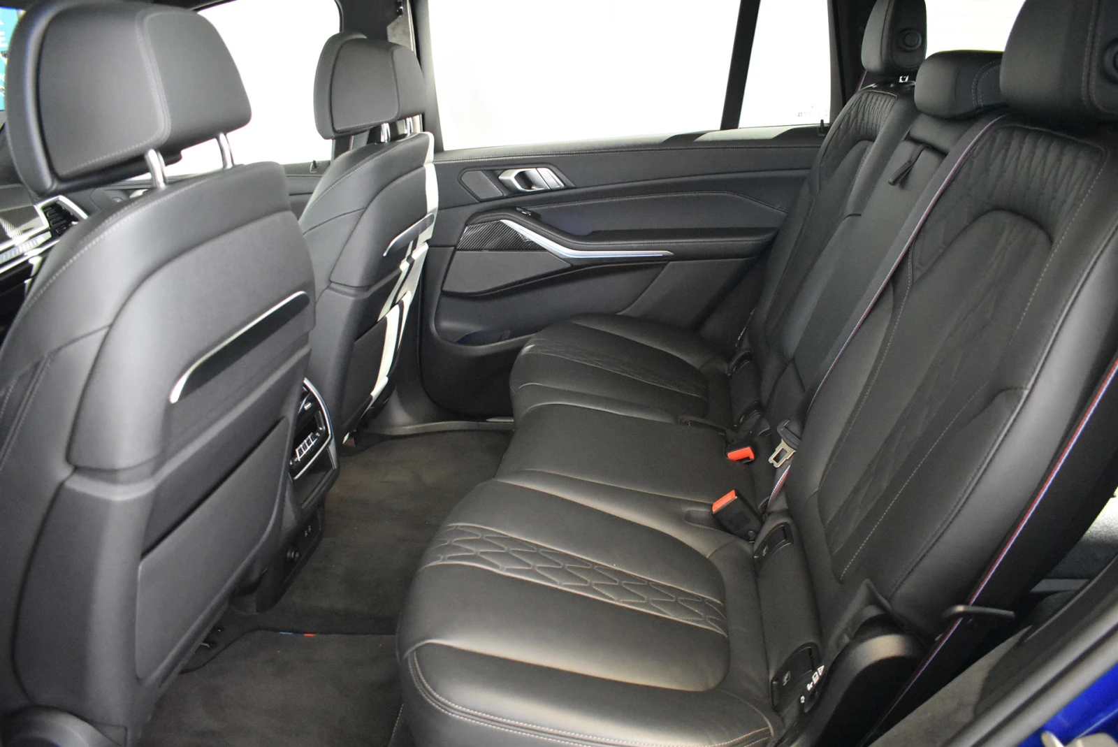 BMW X7 M60i xDrive, снимка 11 - Автомобили и джипове - 56636394