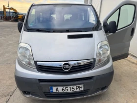 Opel Vivaro 2.5, снимка 2