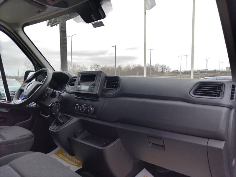 Renault Master  L1H1/2.3dCi/135 к.с., снимка 11 - Бусове и автобуси - 53381830