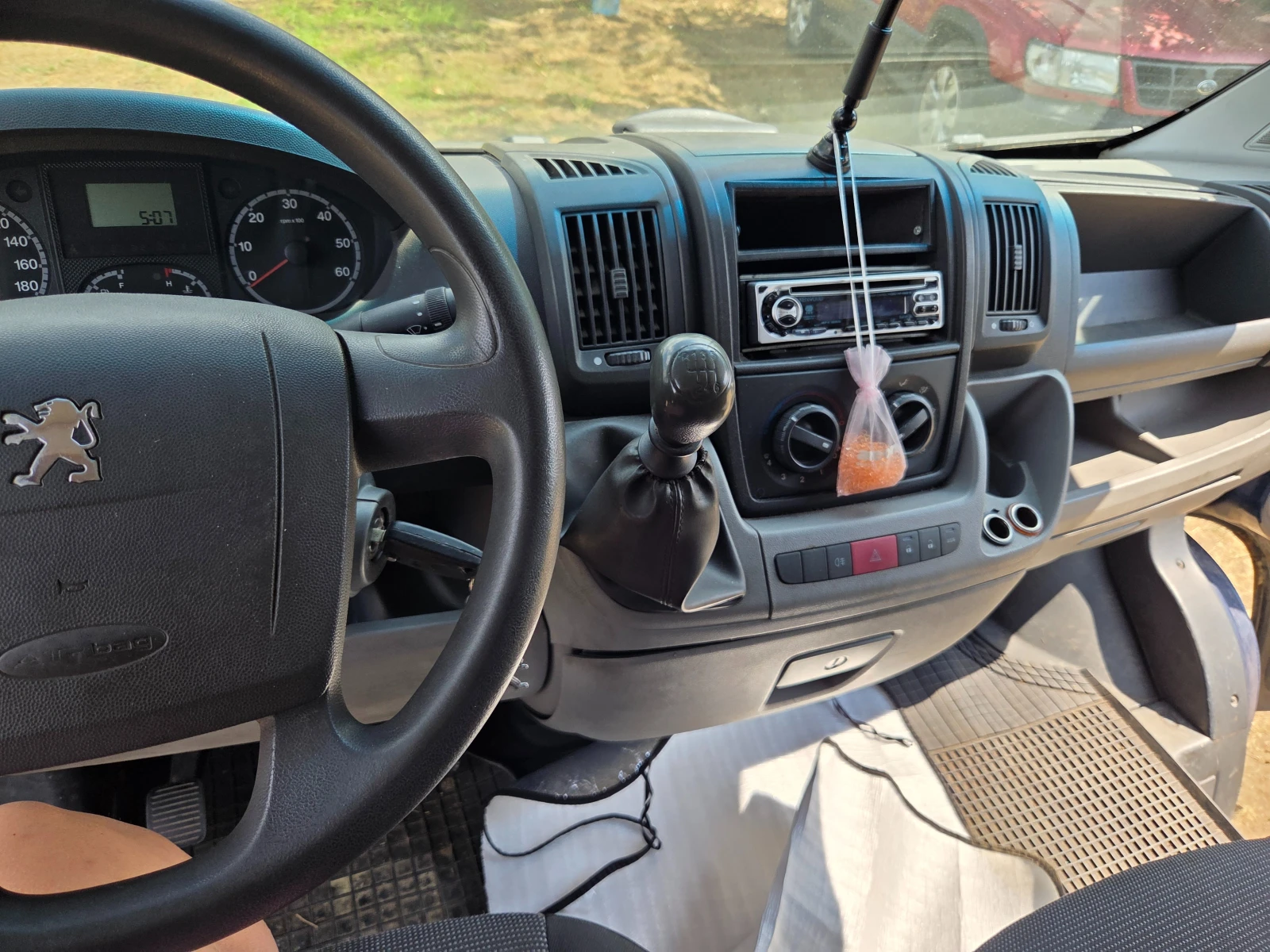 Peugeot Boxer 2.2 HDI - изображение 6