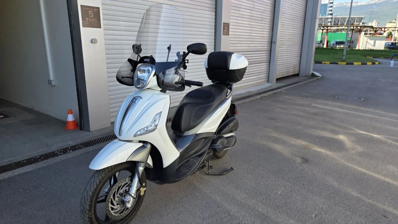 Piaggio Beverly St 350