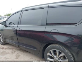 Chrysler Pacifica 3.6 LIMITED, снимка 14