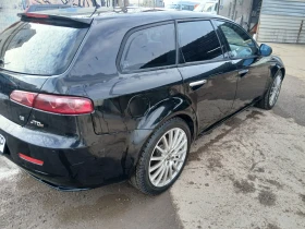 Alfa Romeo 159 sportwagon 1.9 jtdm автомат, снимка 4