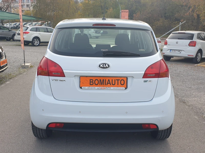 Kia Venga 1.4i* ГАЗОВА УРЕДБА* FACE-LIFT* EURO5B* KLIMA* , снимка 5 - Автомобили и джипове - 47762981