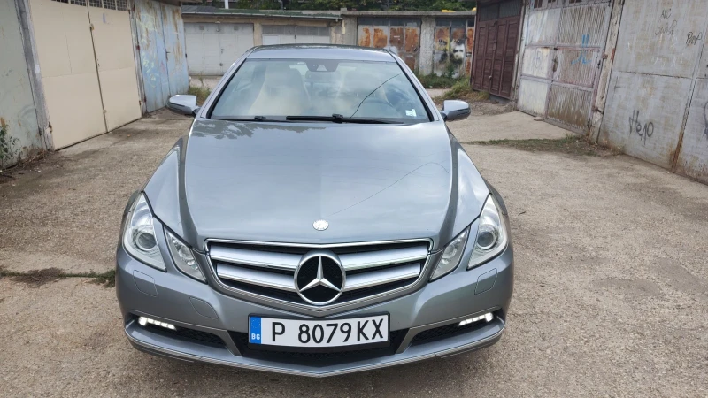 Mercedes-Benz E 350 купе, снимка 4 - Автомобили и джипове - 47819608