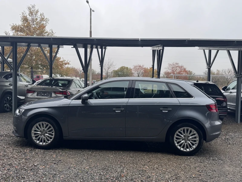 Audi A3 1.6TDI S-Tronic * ПЕРФЕКТЕН* , снимка 2 - Автомобили и джипове - 47958610