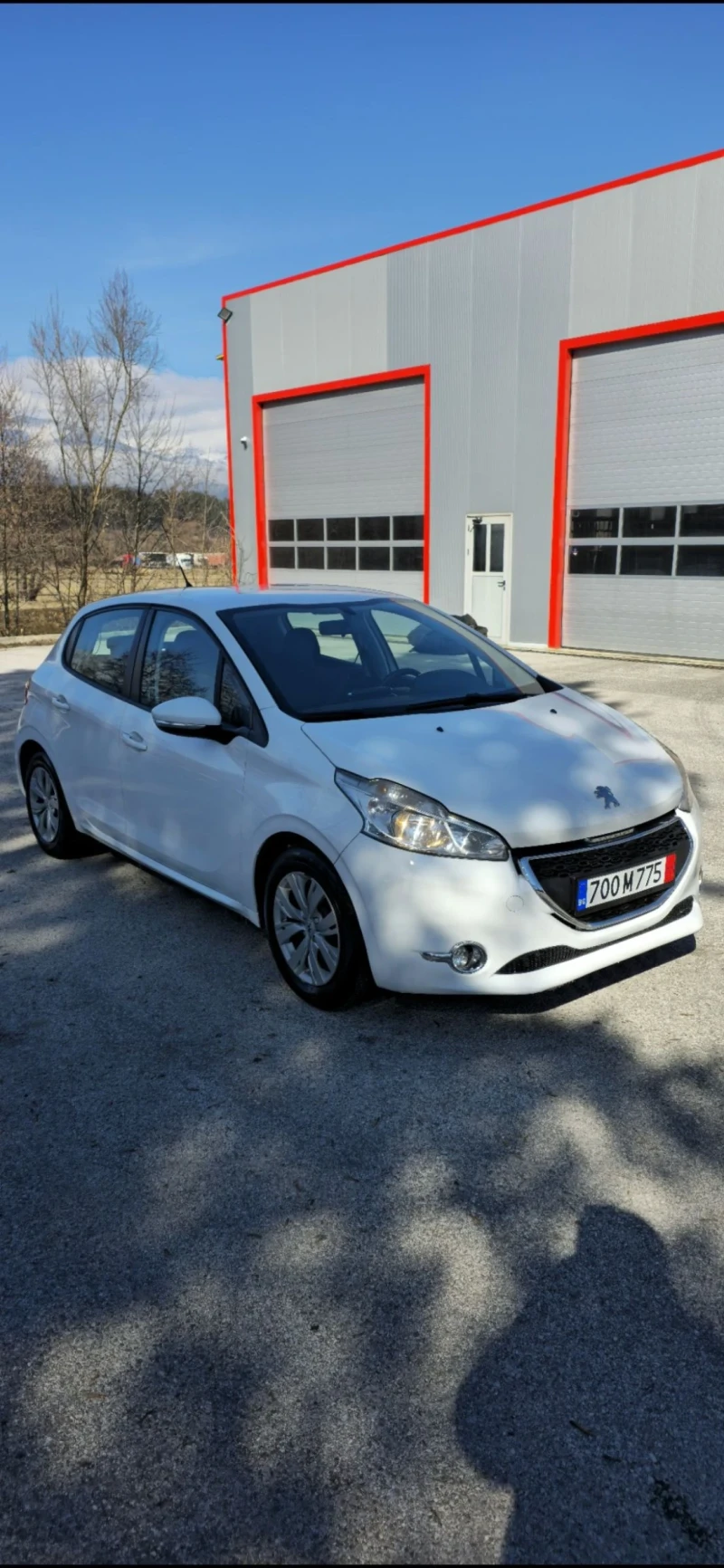 Peugeot 208, снимка 2 - Автомобили и джипове - 49208225