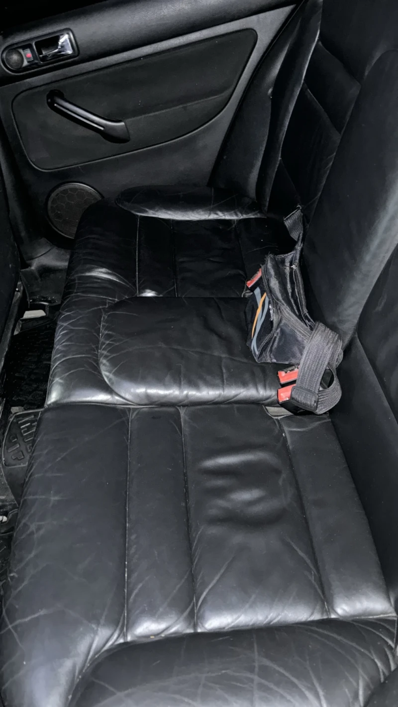 VW Golf Голф 4 1.9 TDI 131 HP, снимка 10 - Автомобили и джипове - 52293251