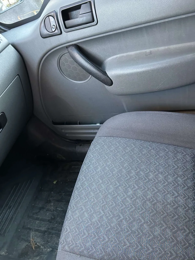 Ford Transit Custom Connect, снимка 16 - Автомобили и джипове - 52458816