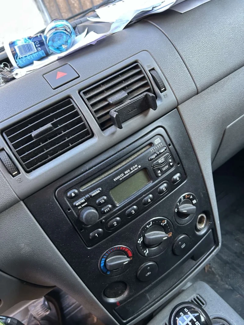 Ford Transit Custom Connect, снимка 14 - Автомобили и джипове - 52458816