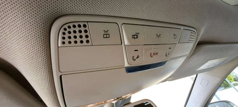 Mercedes-Benz C 200, снимка 15 - Автомобили и джипове - 52570476