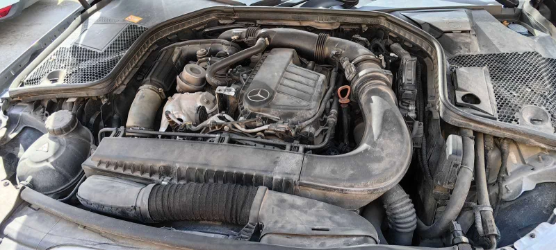 Mercedes-Benz C 200, снимка 9 - Автомобили и джипове - 52570476