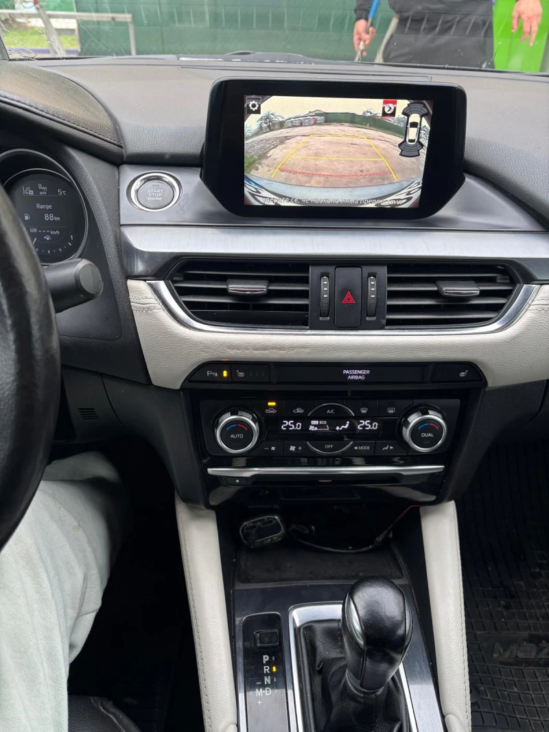 Mazda 6 SKYACTIV 2.2, снимка 8 - Автомобили и джипове - 52801049
