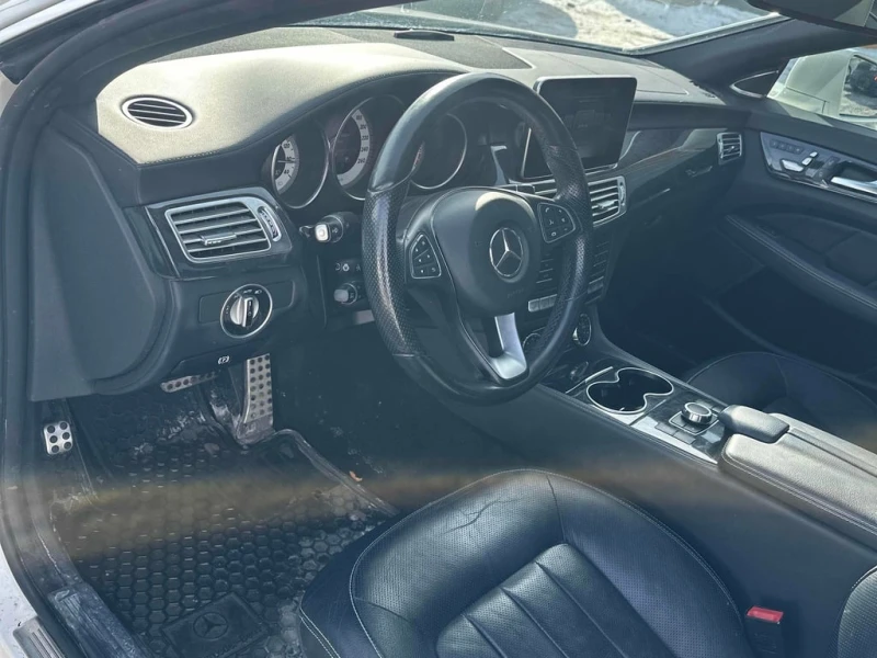 Mercedes-Benz CLS 550 4MATIC * ДИСТРОНИК* 360 КАМЕРА* ОБДУХВАНЕ* , снимка 7 - Автомобили и джипове - 53407699