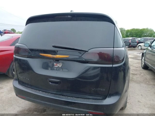 Chrysler Pacifica 3.6 LIMITED, снимка 12 - Автомобили и джипове - 54748081