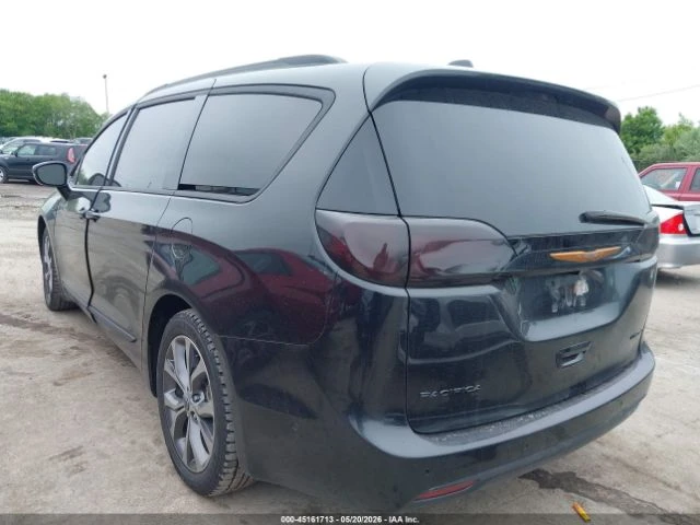 Chrysler Pacifica 3.6 LIMITED, снимка 13 - Автомобили и джипове - 54748081