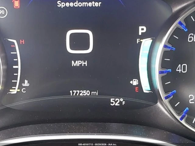 Chrysler Pacifica 3.6 LIMITED, снимка 8 - Автомобили и джипове - 54748081