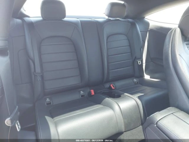 Mercedes-Benz C 300 4MATIC !AMG LINE! !PANO! !COUPE, снимка 11 - Автомобили и джипове - 54974492