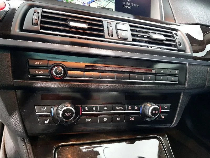 BMW 528 I M AERODYNAMICS, снимка 13 - Автомобили и джипове - 55118694