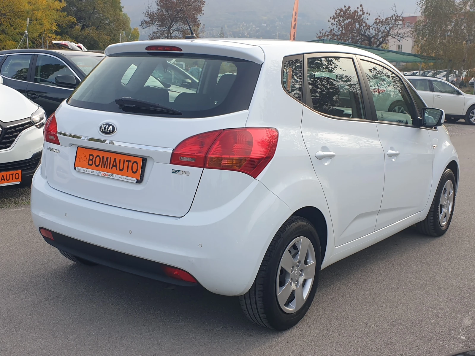 Kia Venga 1.4i* ГАЗОВА УРЕДБА* FACE-LIFT* EURO5B* KLIMA*  - изображение 4