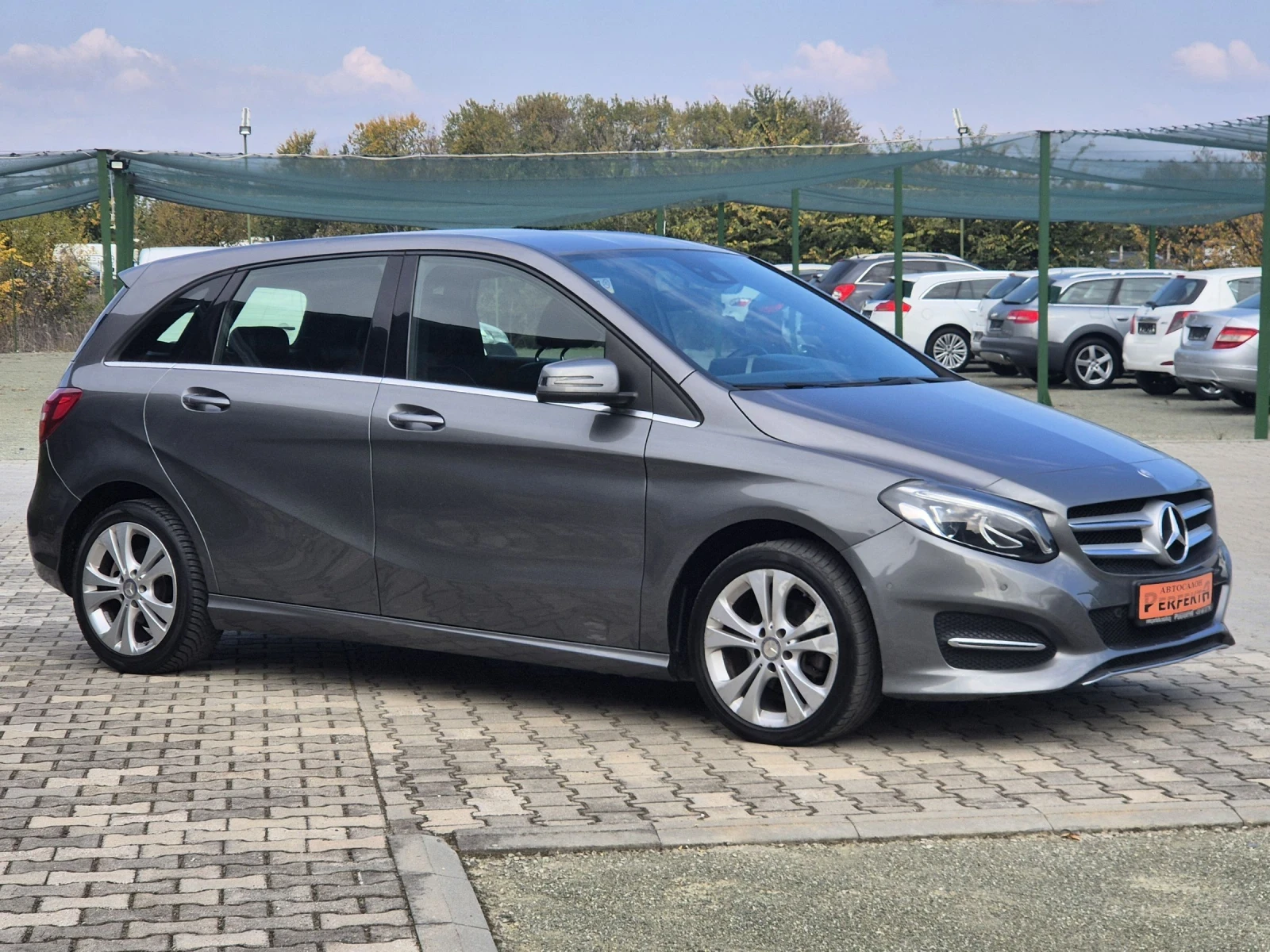 Mercedes-Benz B 180 1.5дизел 109к.с. - изображение 6