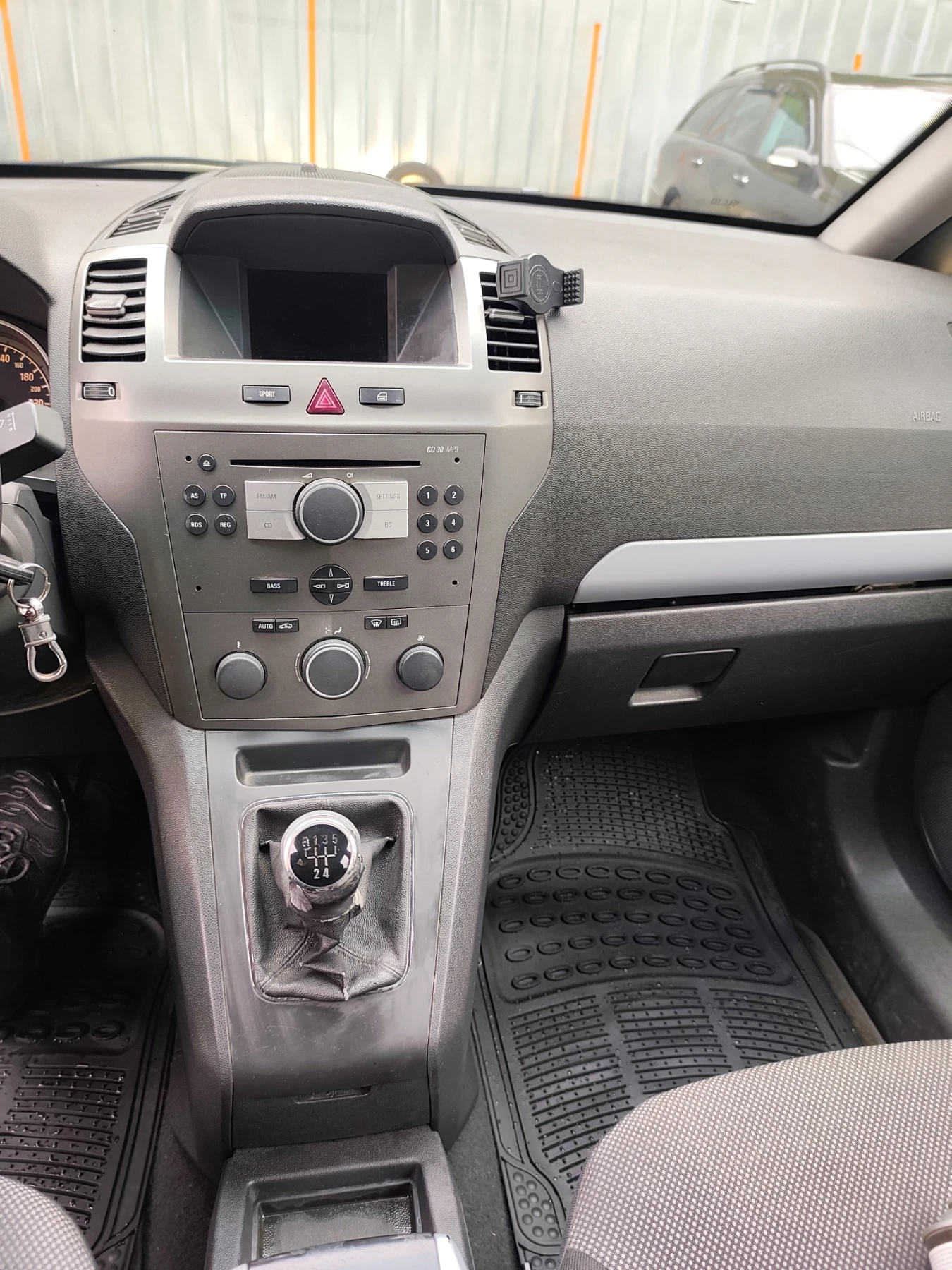 Opel Zafira 1.8 ГАЗ-ИНЖ 7 МЕСТА! * КЛИМАТРОНИК* ТОП!!, снимка 13 - Автомобили и джипове - 54145337
