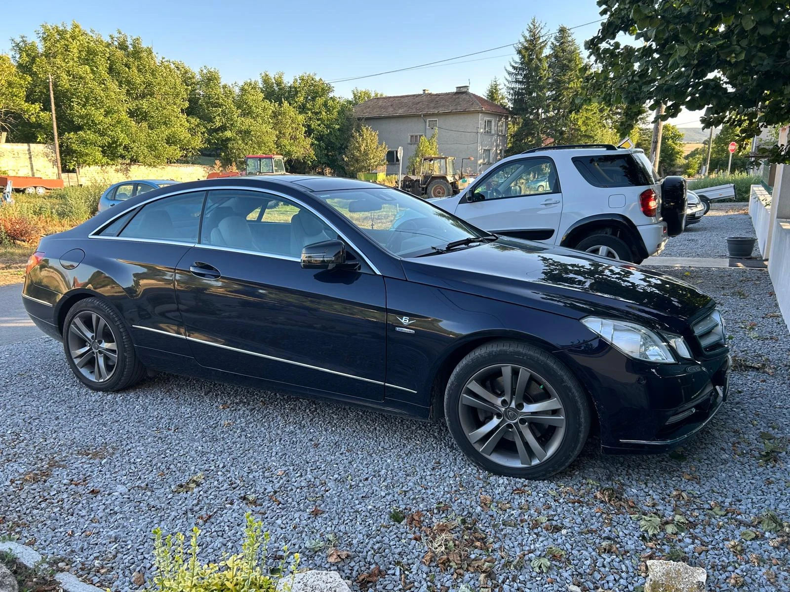 Mercedes-Benz E 350  - изображение 2