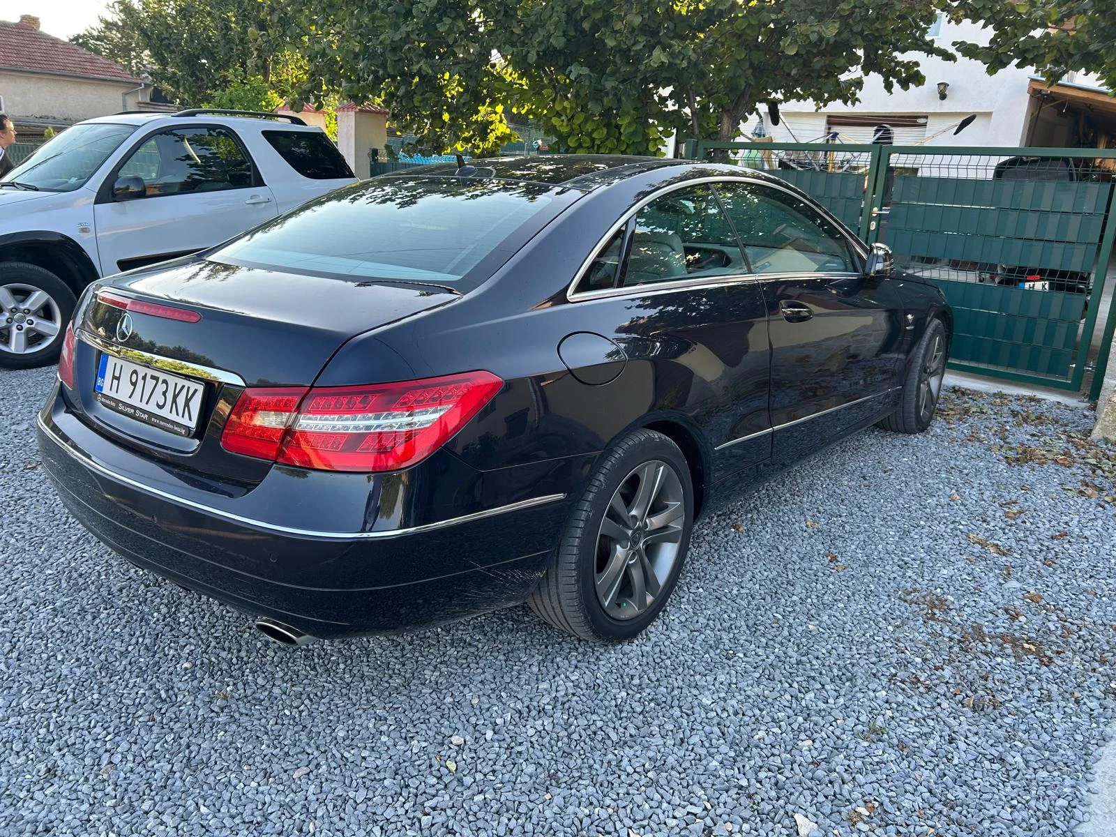 Mercedes-Benz E 350  - изображение 3