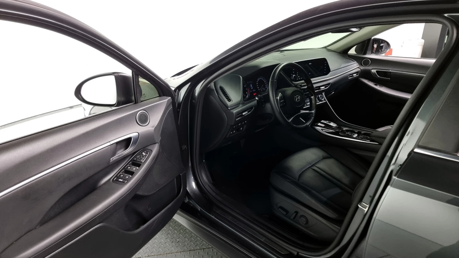 Hyundai Sonata 2.0 Premium  | Mobile.bg   13