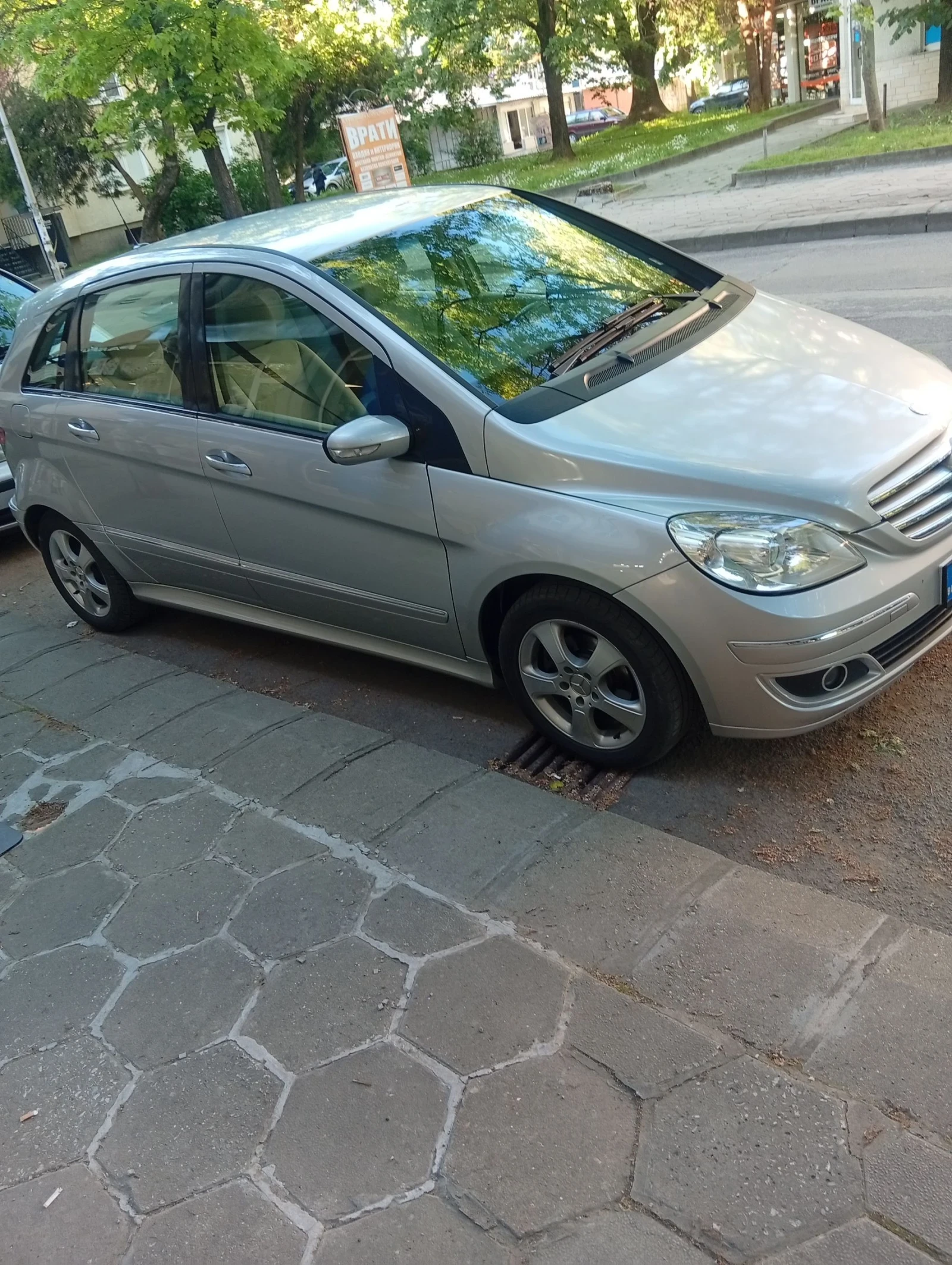Mercedes-Benz B 150 Газ уредба, снимка 6 - Автомобили и джипове - 52098718