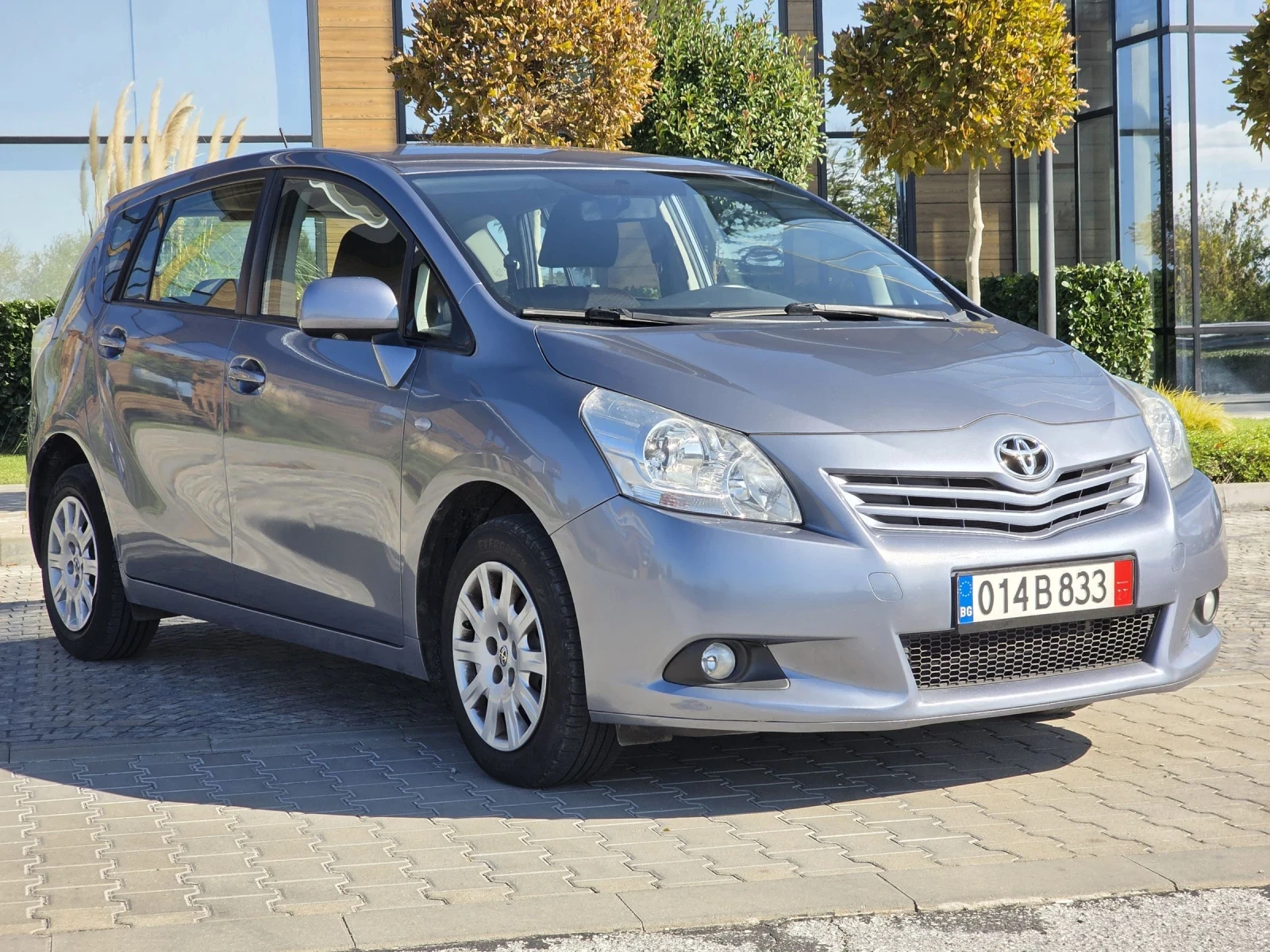 Toyota Verso 1.8i SWISS EDITION 149000km - изображение 7
