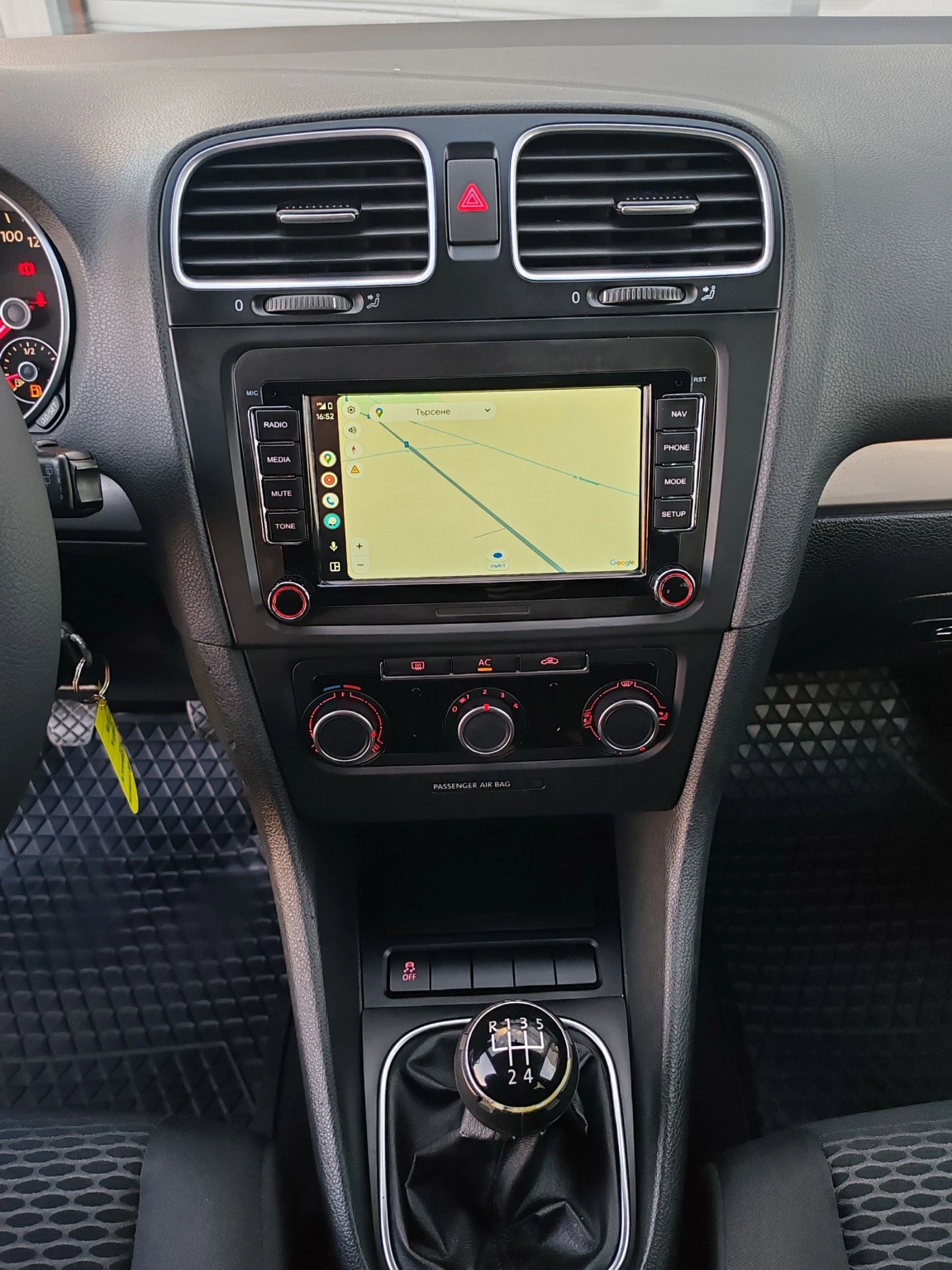 VW Golf 1.4i 80kc  | Mobile.bg — изображение 11