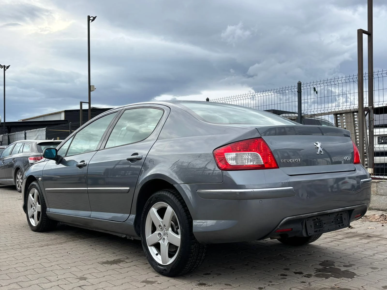 Peugeot 407 / 2.0 HDI / 163 HP / AUTOMAT / EURO 5 / - изображение 3
