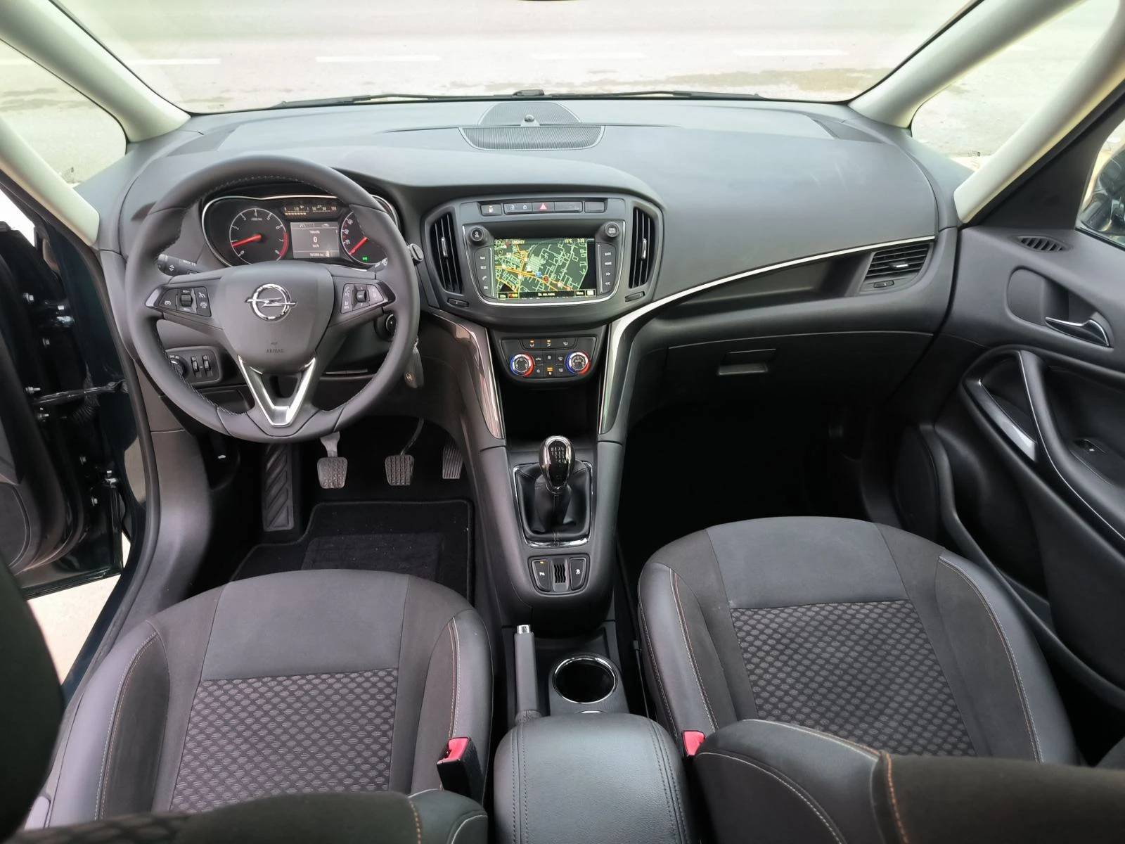 Opel Zafira 1.6i-Navi-Kamera-6sk-Euro-6B | Mobile.bg   14