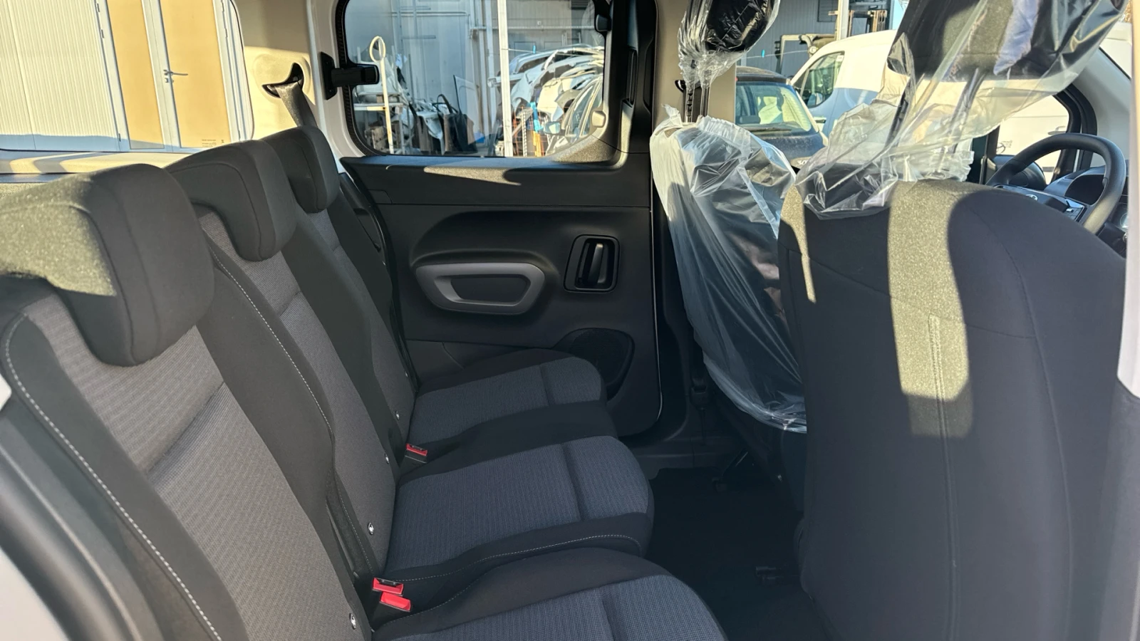 Toyota Proace City Verso 1.5 D Comfort L2 | Mobile.bg   16