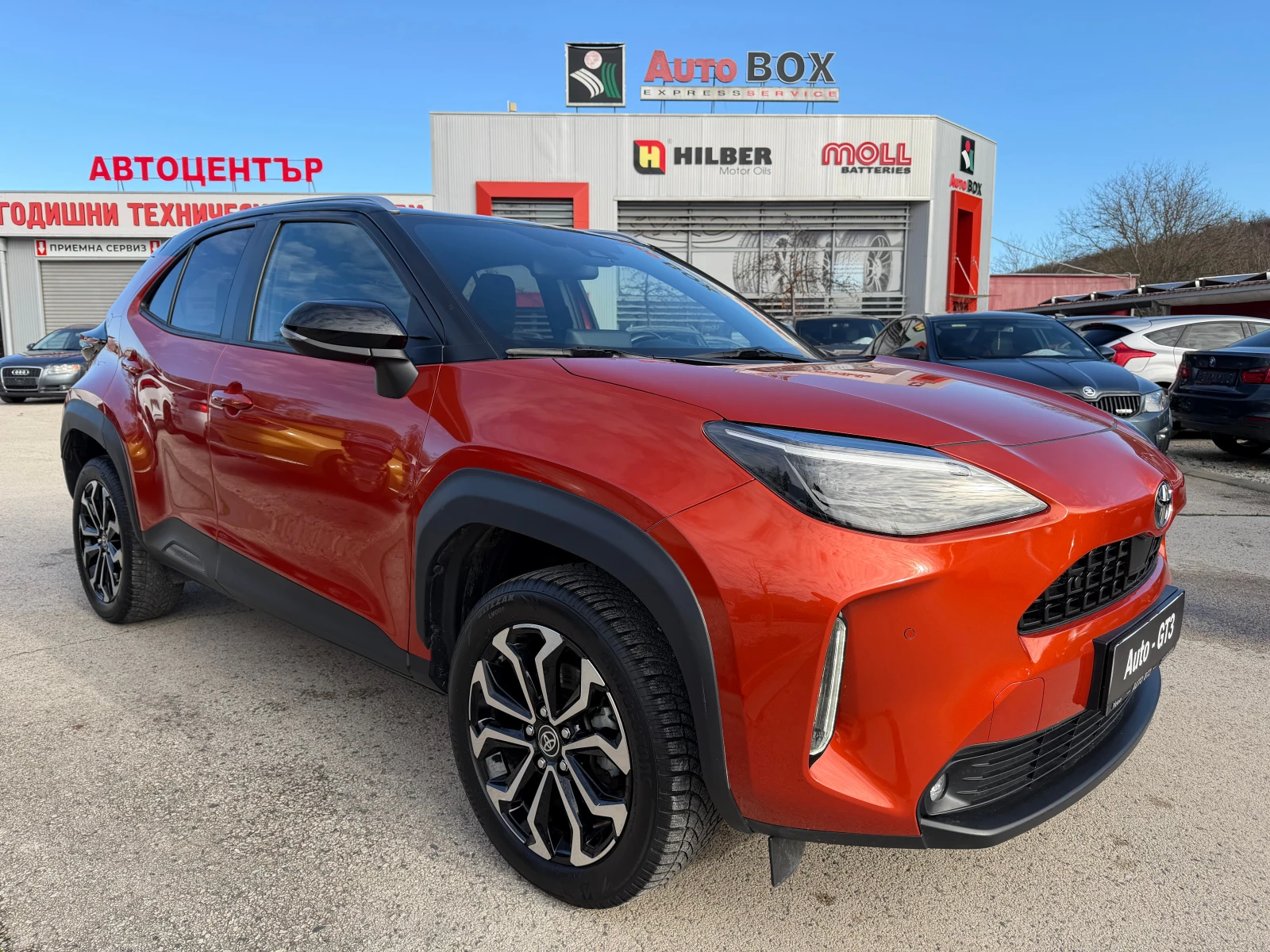 Toyota Yaris Cross 1.5h 116к.с 2023г. с Гаранция в Тойота - изображение 3