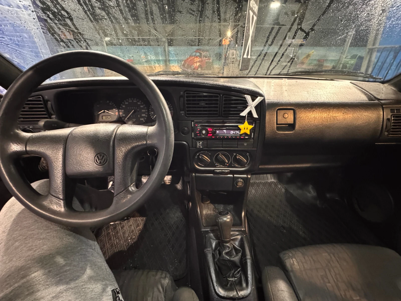 VW Passat B4 - изображение 4