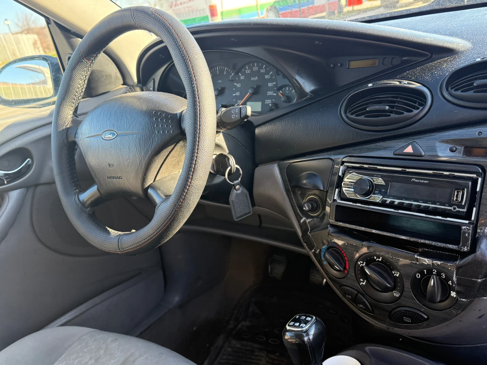 Ford Focus 1.8  - изображение 5