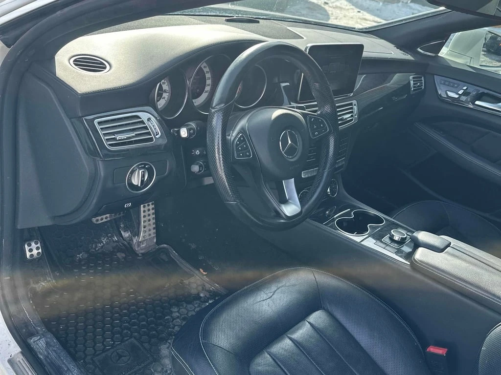 Mercedes-Benz CLS 550 4MATIC * ДИСТРОНИК* 360 КАМЕРА* ОБДУХВАНЕ*  - изображение 7