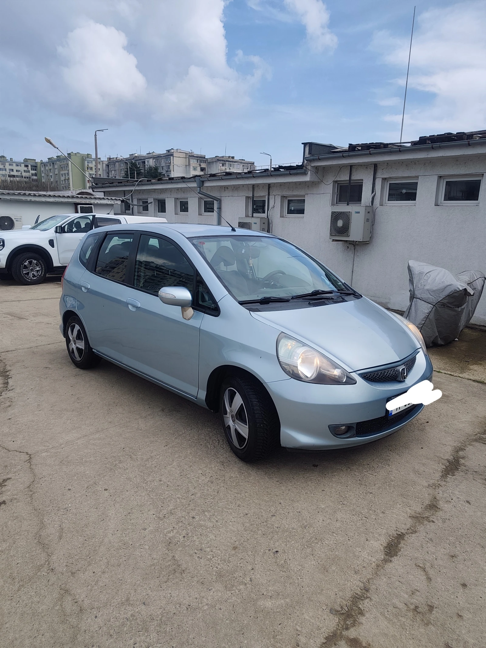 Honda Jazz, снимка 2 - Автомобили и джипове - 54090226