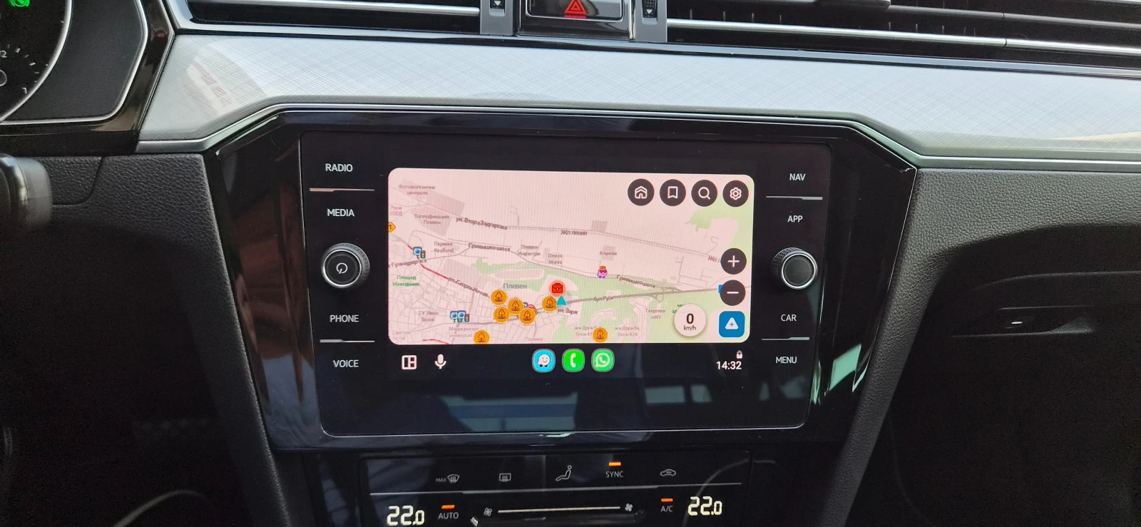 VW Passat СЕДАН 2.0TDI 150к.с. MATRIX, снимка 13 - Автомобили и джипове - 54429224