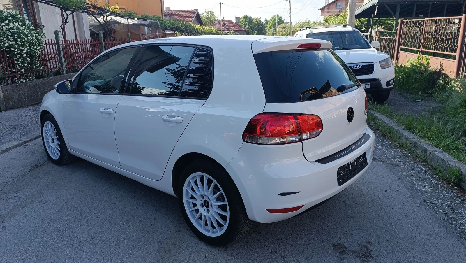 VW Golf 1.6 MPI. Топ състояние на140хил., снимка 6 - Автомобили и джипове - 54665116