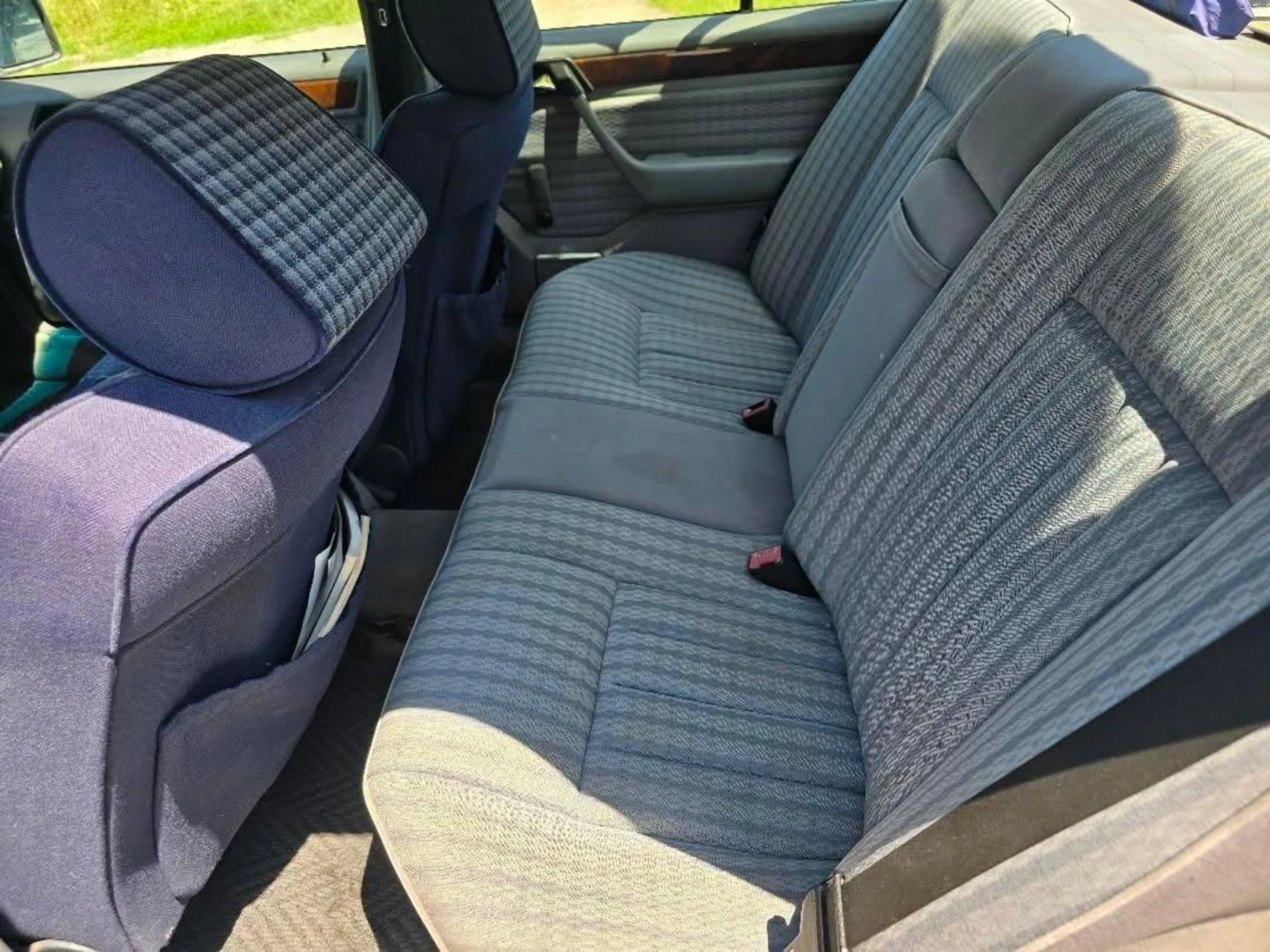 Mercedes-Benz 124, снимка 12 - Автомобили и джипове - 55058218